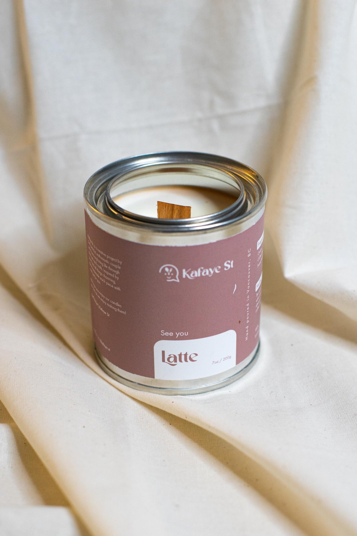 Hand poured 100% Soy Wax Candle 8oz