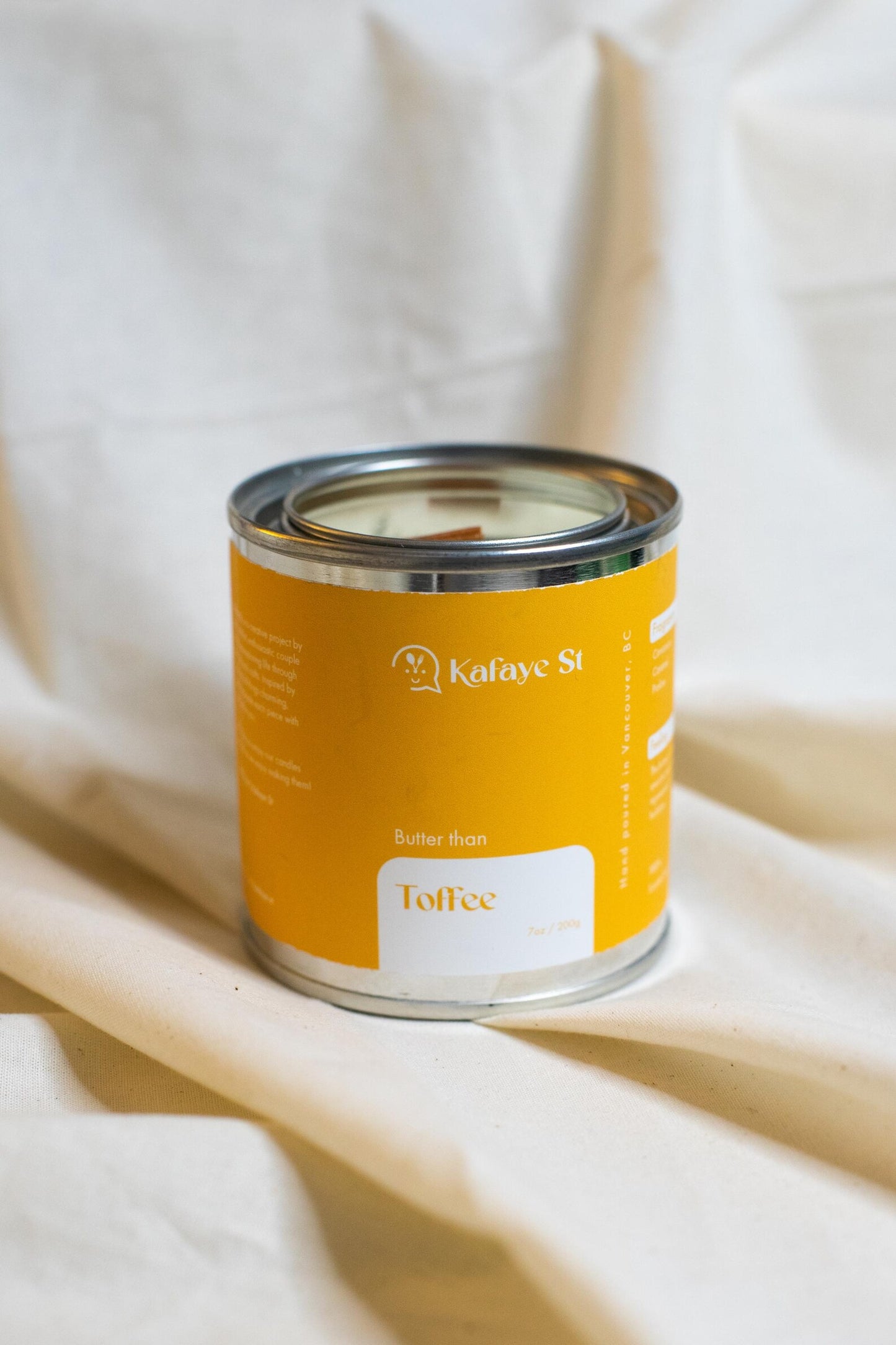 Hand poured 100% Soy Wax Candle 8oz